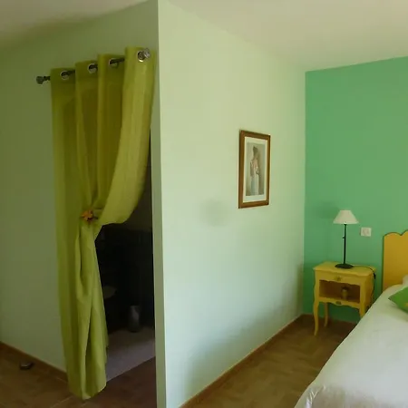 Domaine De Flo Adult A Partir De 16 Ans فندق مبيت وإفطار Saint-Jean-de-la-Blaquiere