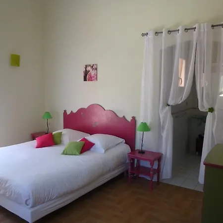 Bed & Breakfast Domaine De Flo Adult A Partir De 16 Ans 3*