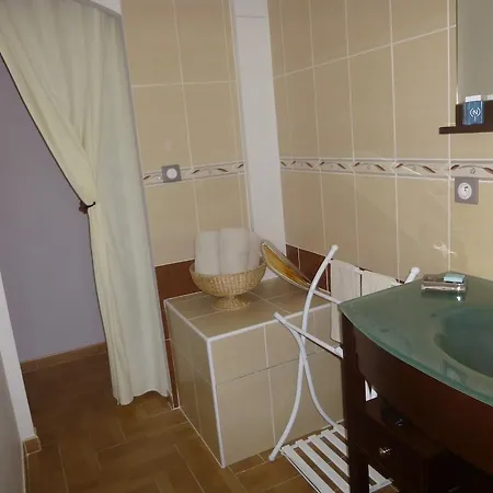 Domaine De Flo Adult A Partir De 16 Ans فندق مبيت وإفطار