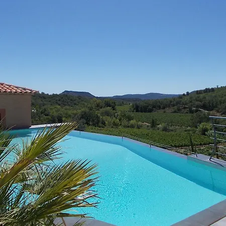 Domaine De Flo 3*