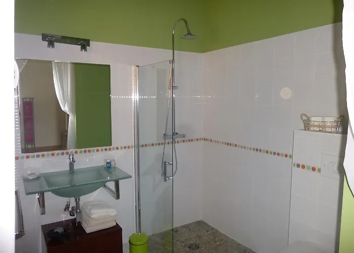 Bed and Breakfast Domaine De Flo Adult A Partir De 16 Ans