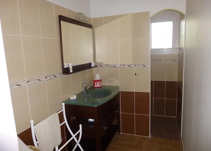Domaine De Flo Adult A Partir De 16 Ans Bed and Breakfast 3*