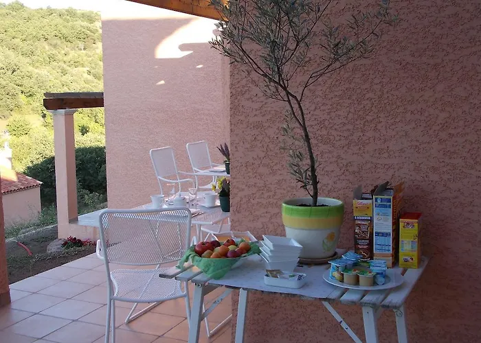 Domaine De Flo Adult A Partir De 16 Ans Bed and Breakfast Saint-Jean-de-la-Blaquiere